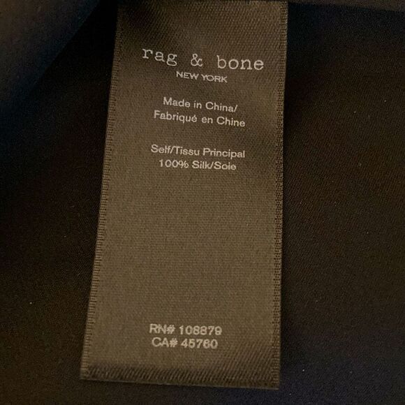 Rag & Bone NWOT Silk Long Sleeve Blouse Mock Neck & Buttons Down Sleeve.Size XS. - Picture 7 of 7